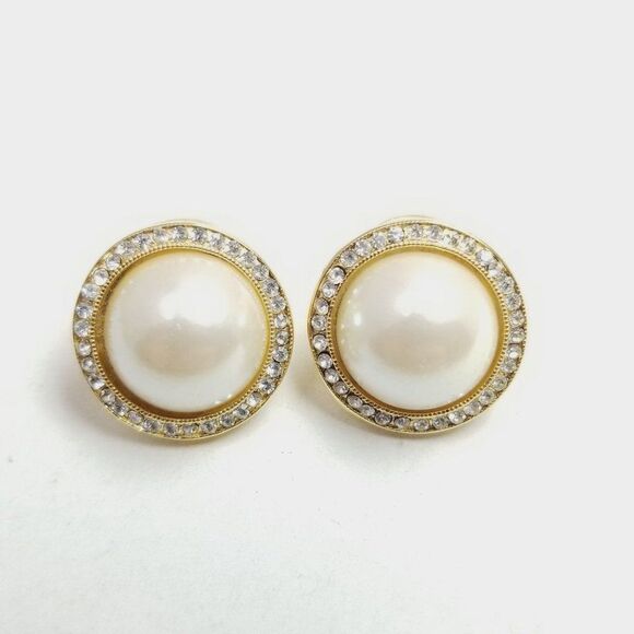 Vintage Marvella Faux Pearl and Rhinestone Halo Stud Earrings, Classic Classy - Picture 7 of 7